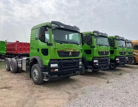HOWO TX 6x4 Truck Tractor.jpg