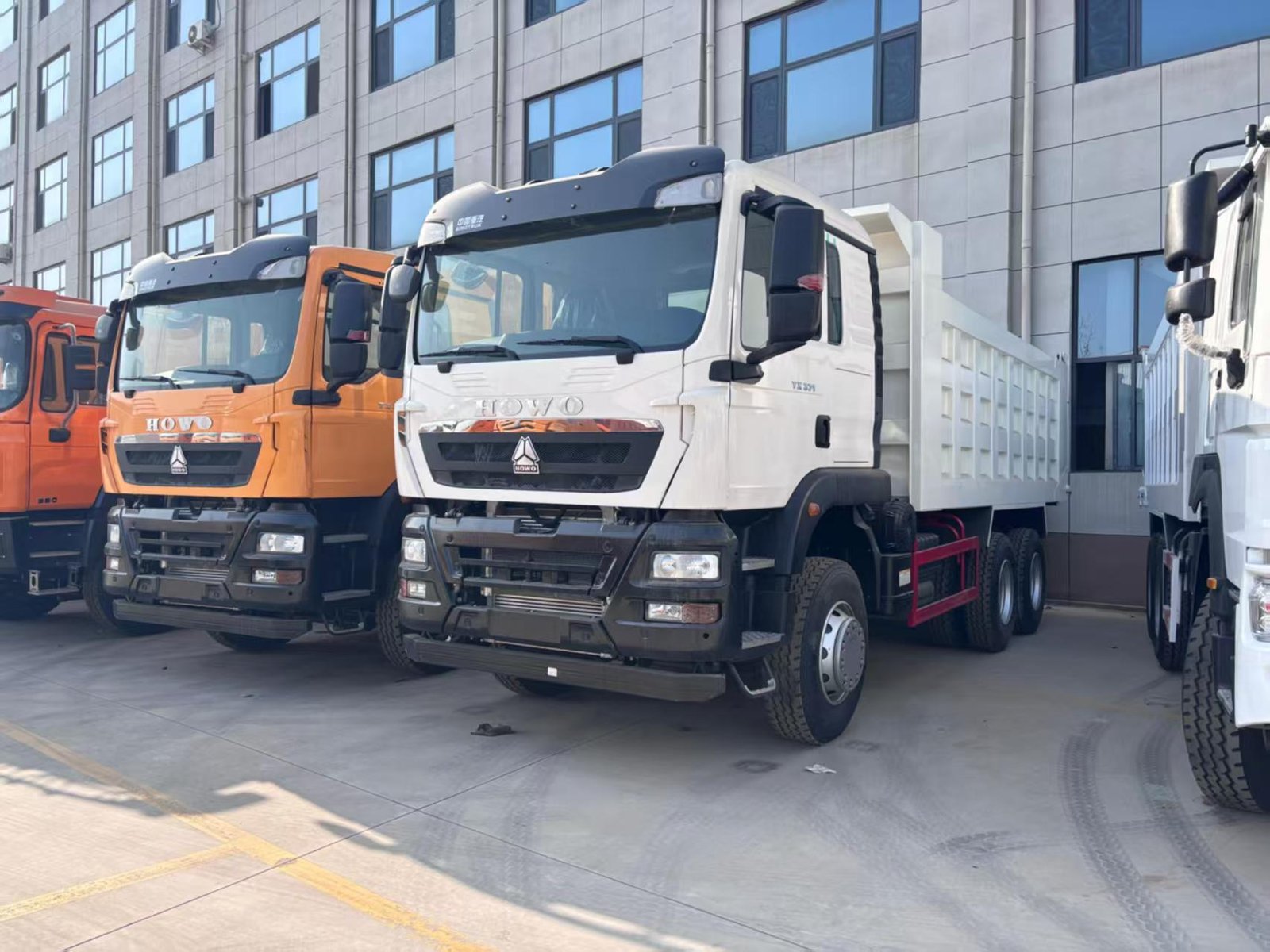 Howo TX 64 Dump Truck14