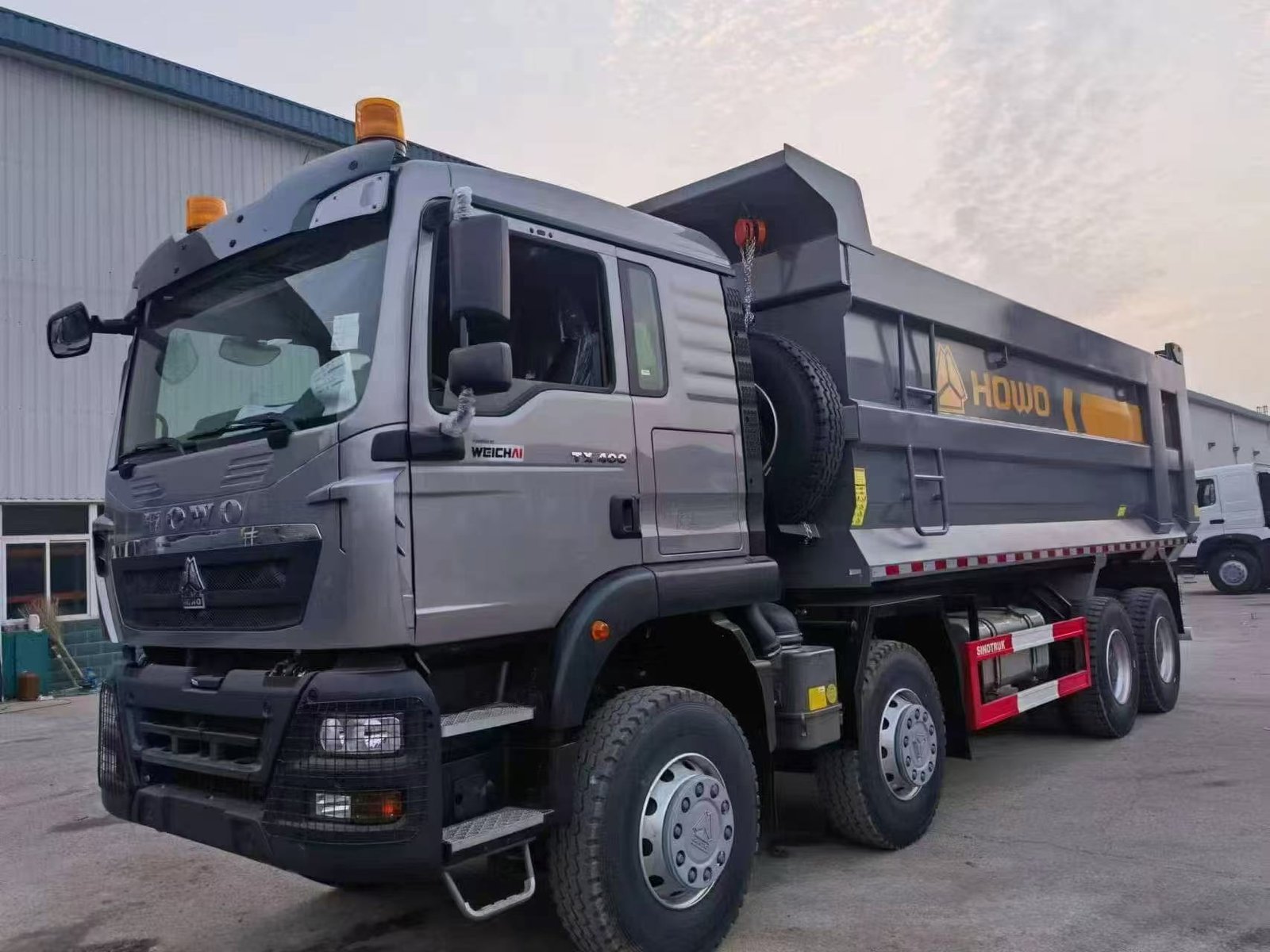 Howo TX 84 Dump Truck4.jpg